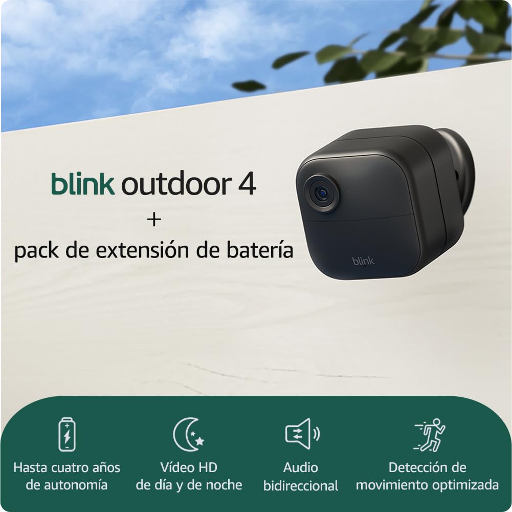 Blink Outdoor 4 + pack de extensión de batería: cámara de seguridad inteligente HD sin cables, 4 años de autonomía, detección de movimiento, compatible con Alexa (sistema de 2 cámaras) | IP65 - 1