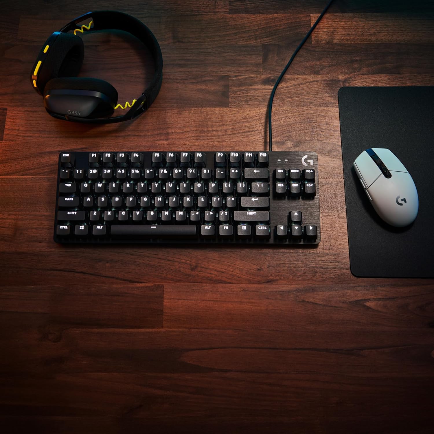 Logitech G G435 LIGHTSPEED, auriculares inalámbricos y Bluetooth para gaming - Auriculares ligeros circumaurales, micrófonos integrados, Dolby Atmos, PC, PS4, PS5,Nintendo Switch/Switch 2, móvil-Negro - 5