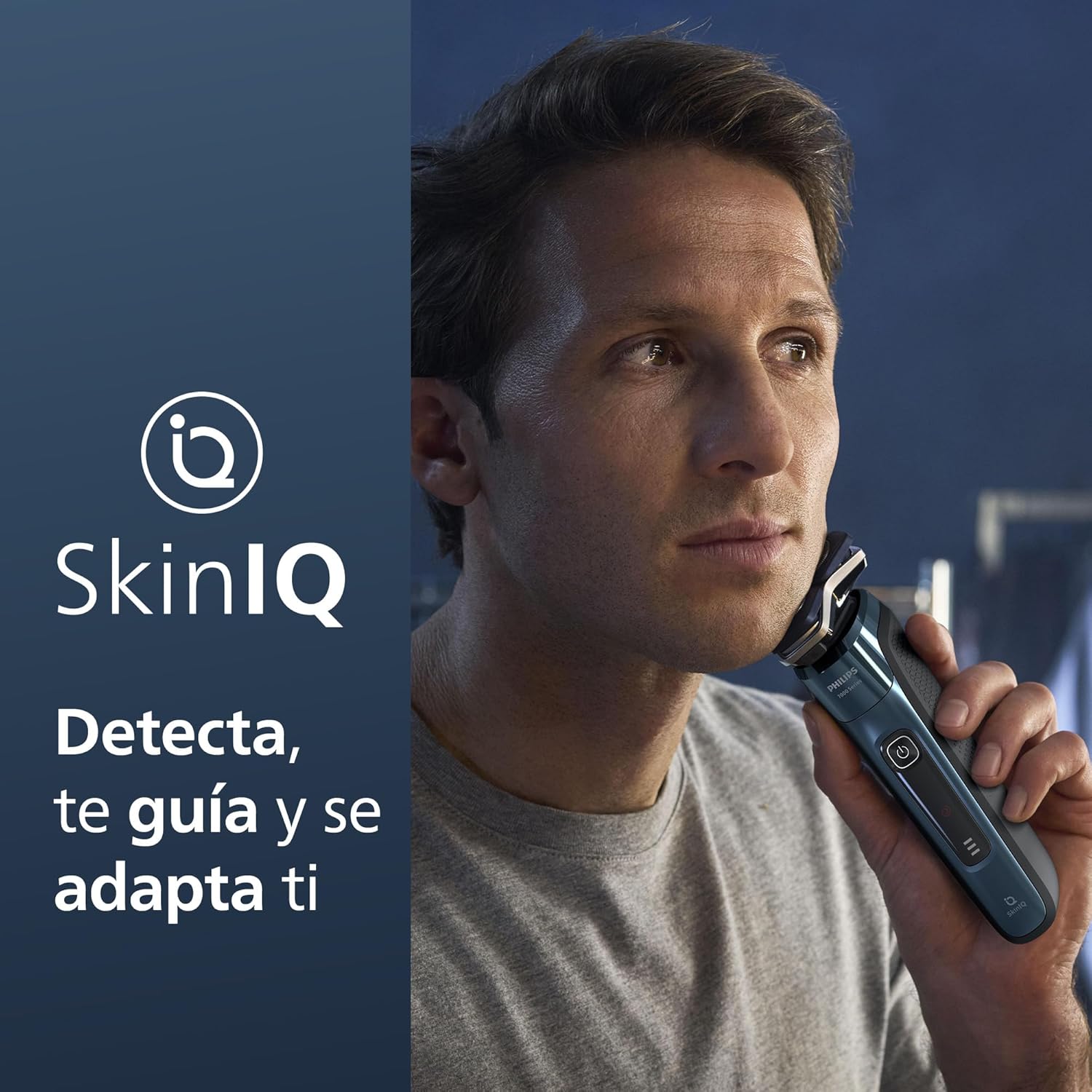 Philips Serie 7000 Afeitadora Eléctrica Hombre, Máquina de Afeitar Barba con Barbero, 45 cuchillas, Para piel sensible, 60min de uso, En Seco y Húmedo, Recargable, Centro de Limpieza, S7882/54, Azul - 3