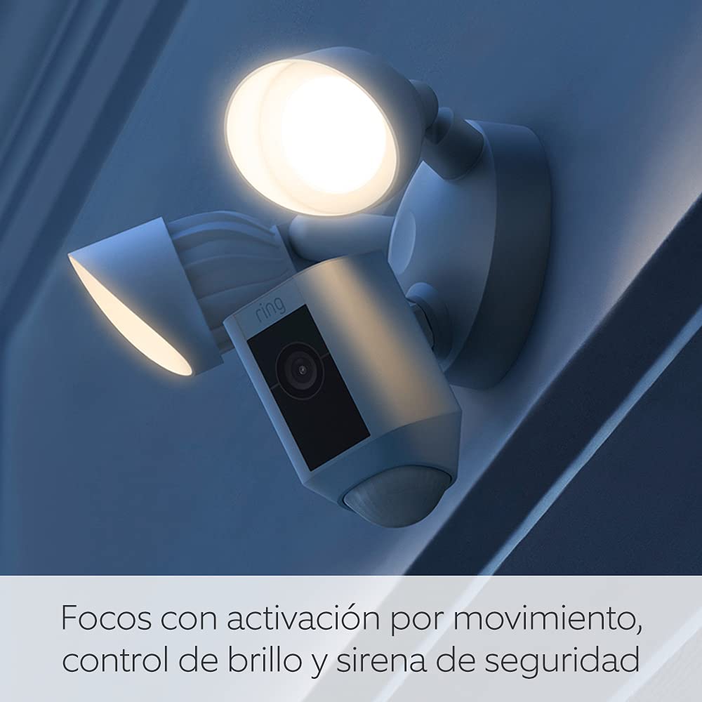 Ring cámara Plus con focos cableada (Floodlight Cam Wired Plus) | Cámara de vigilancia exterior wifi HD con comunicación bidireccional, focos LED y sirena | 30 días gratis de Ring Home | 2 Cámaras - 4